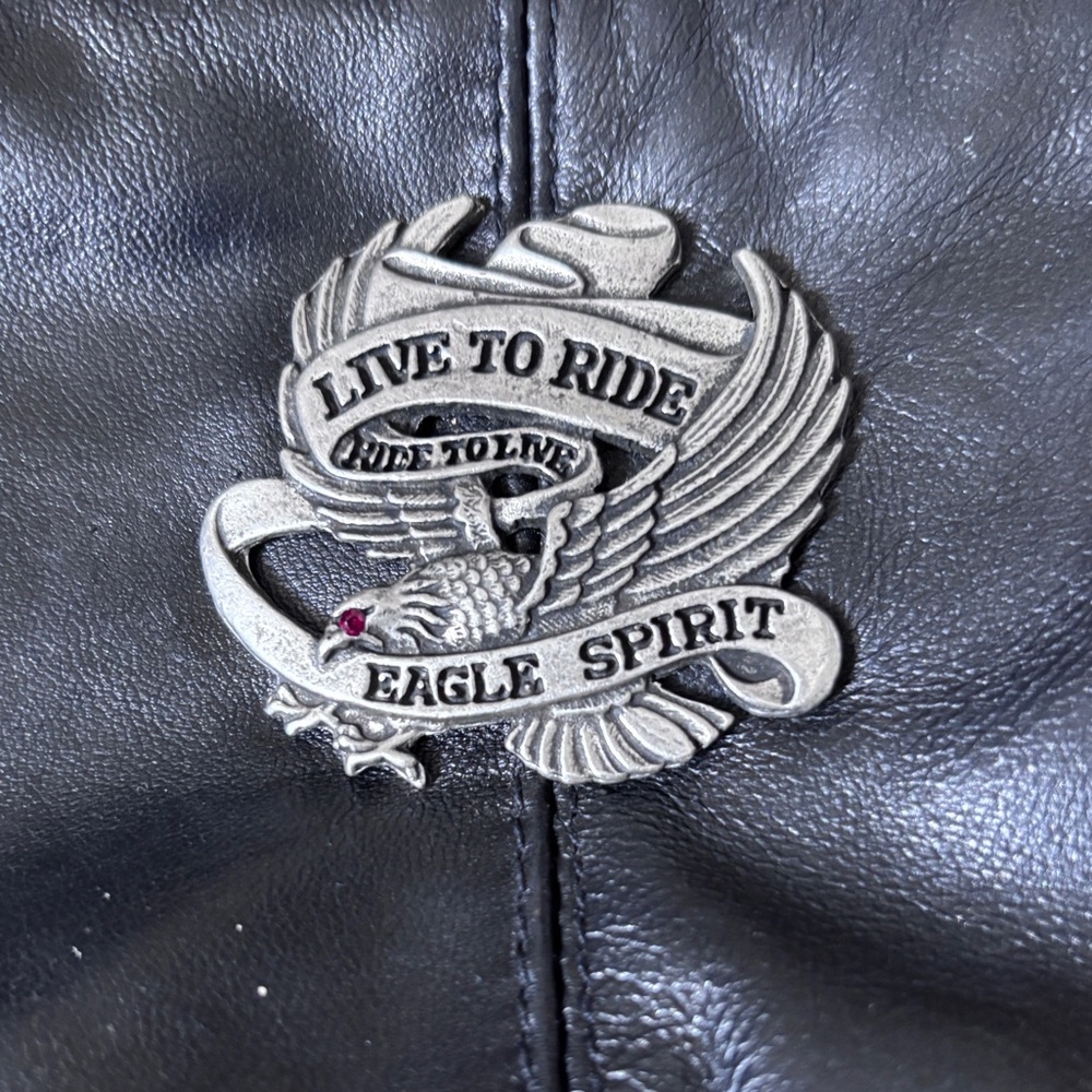 Vintage Eagle Spirit Studded Purse - Picture 4 of 9